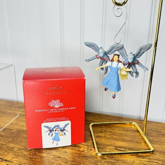 2020 Hallmark Keepsake Ornament Dorothy Gets Carried Away Flying Monkeys EUC - Picture 11 of 12